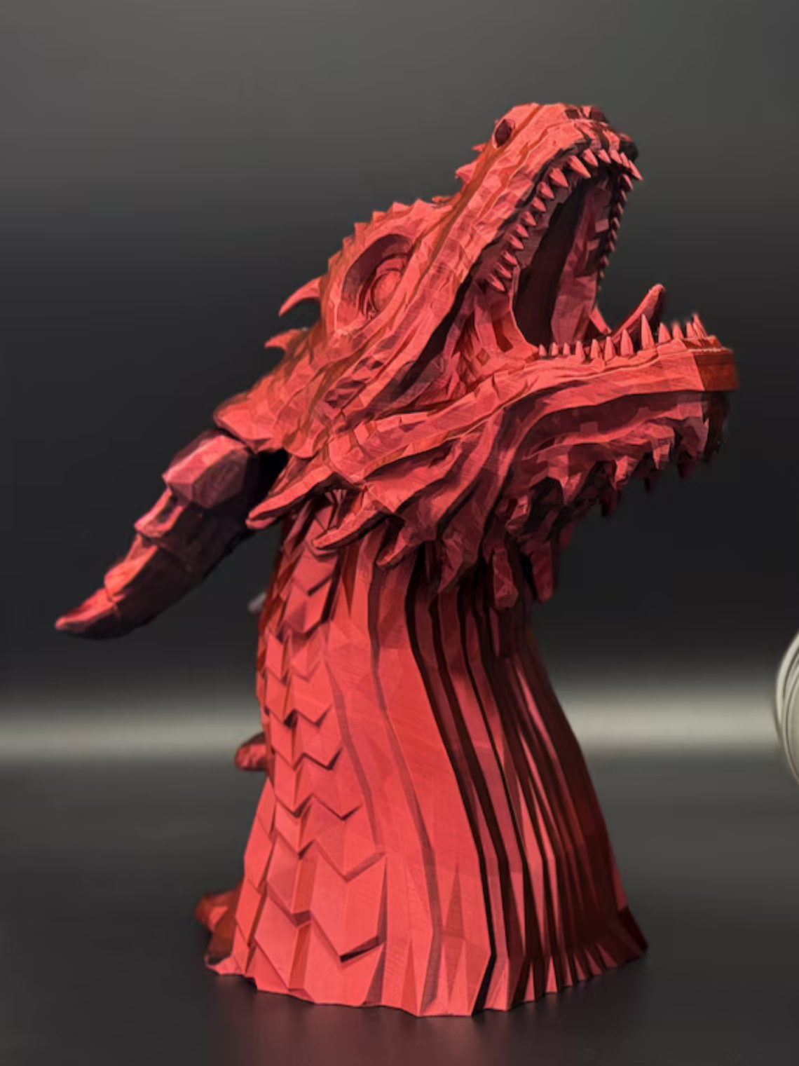 Dragon Headphones Stand